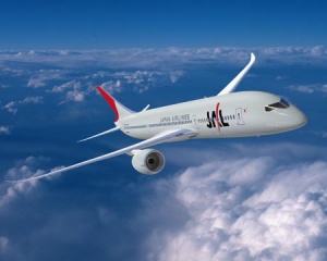 JAL chooses American over Delta