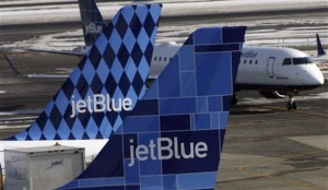 JetBlue Airways flies into Palm Springs
