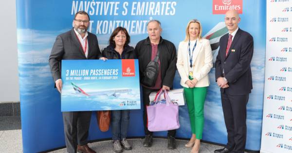 Emirates Celebrates Milestone: Three Million Passengers on Prague-Dubai Route Breaking Travel News