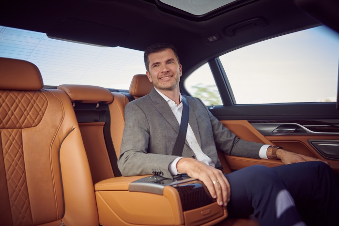 Emirates Unveils Exclusive Chauffeur Drive Service for First and ...