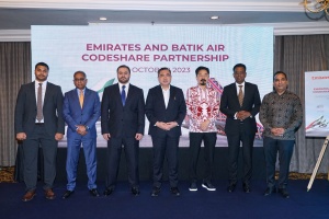 Emirates and Batik Air enhance cooperation, offering more travel options to Southeast Asia