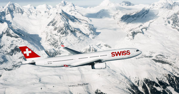 SWISS raises holiday season punctuality despite wind and snow