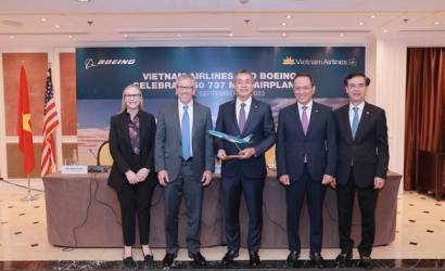 Vietnam Airlines Signed a Memorandum of Understanding With Boeing to Purchase 50 Boeing 737 MAX