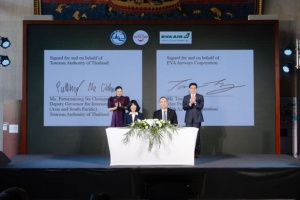 EVA Air and TAT Renew Partnership to Promote Thailand as a World-Class Tourist Destination