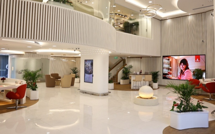 Emirates World travel retail footprint marks key expansion milestone with 10 stores