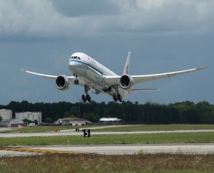 Air China welcomes first Boeing Dreamliner to fleet