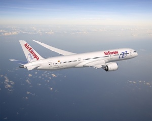 Air Europa places $3.6bn Dreamliner order with Boeing