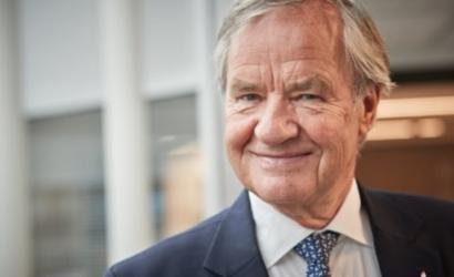 Kjos steps down as chief executive of Norwegian