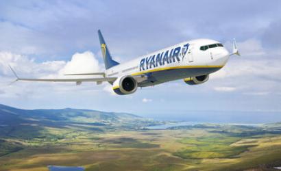 Ryanair Places Its Biggest Boeing Order for up to 300 737 MAX Jets