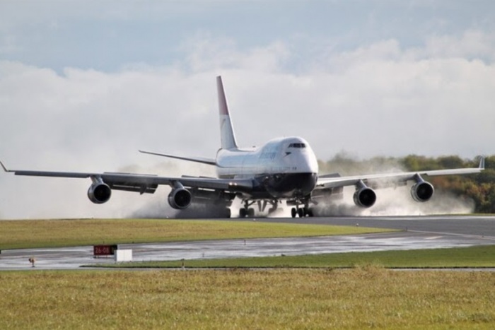 Cotswold Airport offers new home to British Airways Boeing 747
