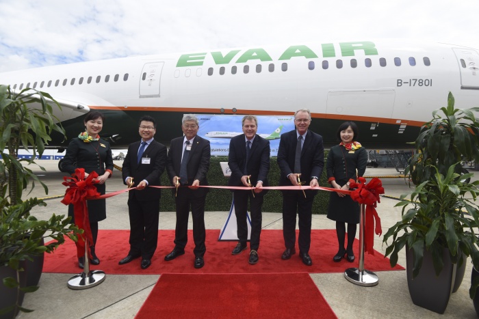 Eva Air takes delivery of first Boeing 787-10 Dreamliner