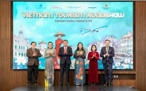 Ho Chi Minh City partners with Vietnam Airlines to promote Vietnamese tourism in Northern Europe