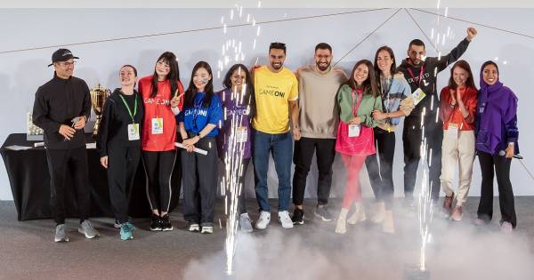 ETIHAD AIRWAYS GIVES FLIGHT TO AMBITION WITH EMPLOYEE CADET PILOT SCHOLARSHIP PROGRAMME