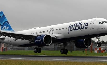 JetBlue arrives at London Heathrow for first time