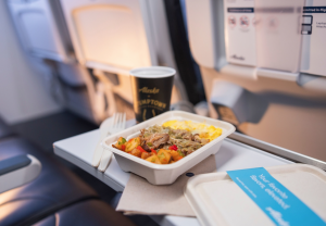 Alaska Airlines elevates its premium inflight retail menu with the return of Main Cabin hot meals