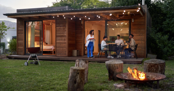More ways to earn miles with Airbnb