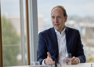 “Fuel Available for Summer – Book with the Lufthansa Group”