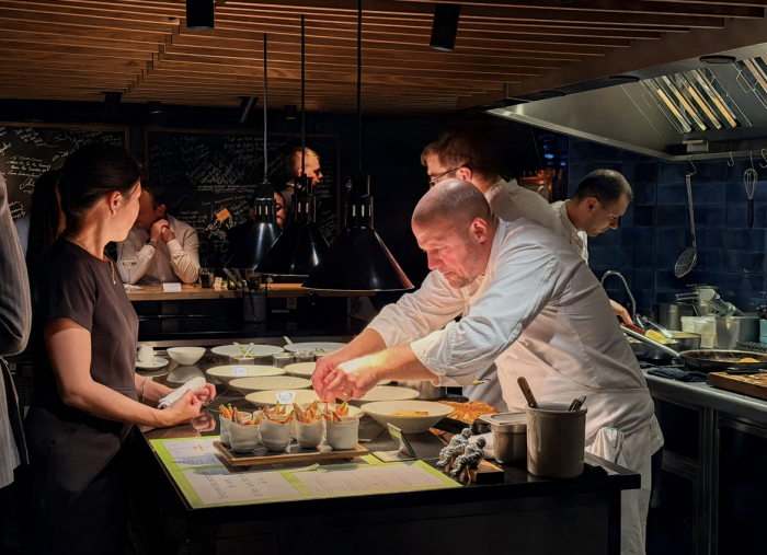 Qatar Airways Introduces Michelin-Starred Chef for New UK Inflight Menu | Update Qatar Airways Introduces Michelin-Starred Chef for New UK Inflight Menu | Update