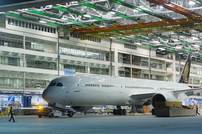 Boeing rolls first 787-10 Dreamliner off production line