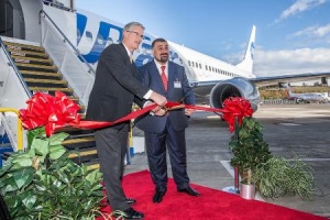 UTair takes delivery of first Boeing 737-800