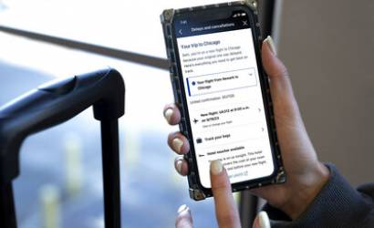 United’s New App Feature Helps Customers Re-book