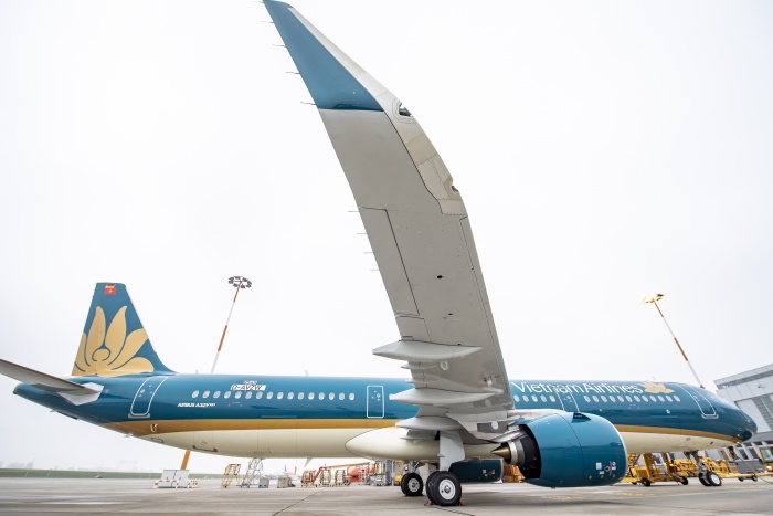 Vietnam Airlines takes delivery of first Airbus A321neo