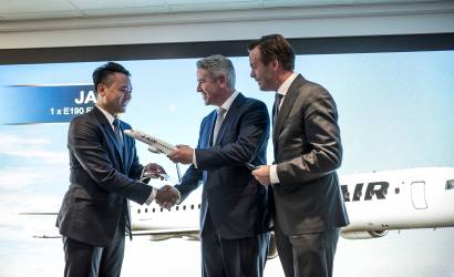 Paris Air Show 2017: Embraer signs new E190 deal with Japan Airlines