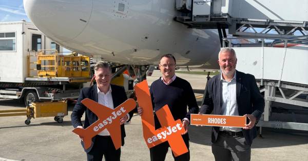 easyJet announces fourth based aircraft at London Southend Airport and new route to Rhodes