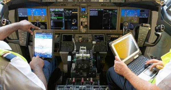 flydubai Partners with Ultramain Systems to Enhance Operational Efficiency with Digital Logbook Tech