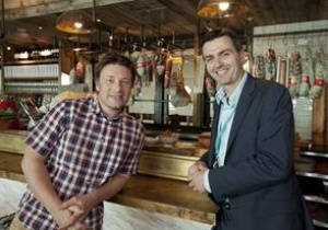 Jamie Oliver’s new restaurant opens its doors at Gatwick Airport