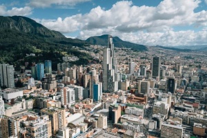 Delta, LATAM expand network with new Bogota-Orlando service