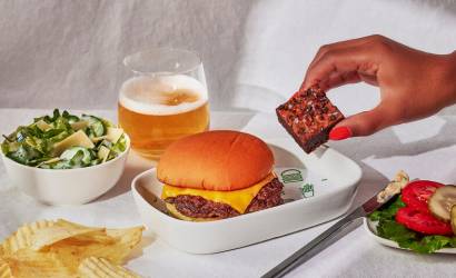 Delta to serve Shake Shack burgers on flights