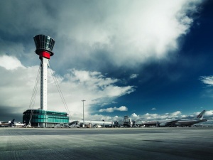 Heathrow Launches Groundbreaking Trial of Low Carbon Concrete, Targeting 50% Emission Reduction