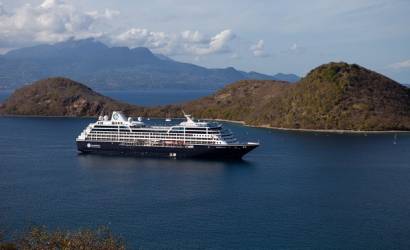 Azamara Club Cruises launches virtual reality on-board experience