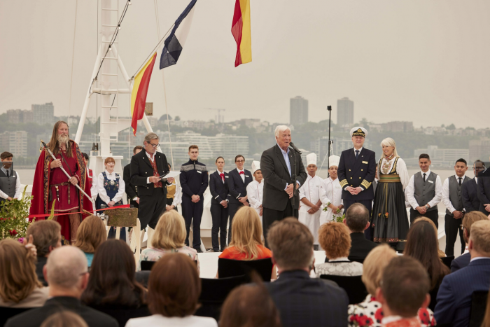 VIKING'S NEWEST OCEAN SHIP NAMED BY METROPOLITAN OPERA CHAIRMAN ANN ZIFF | News - Vimarsana News