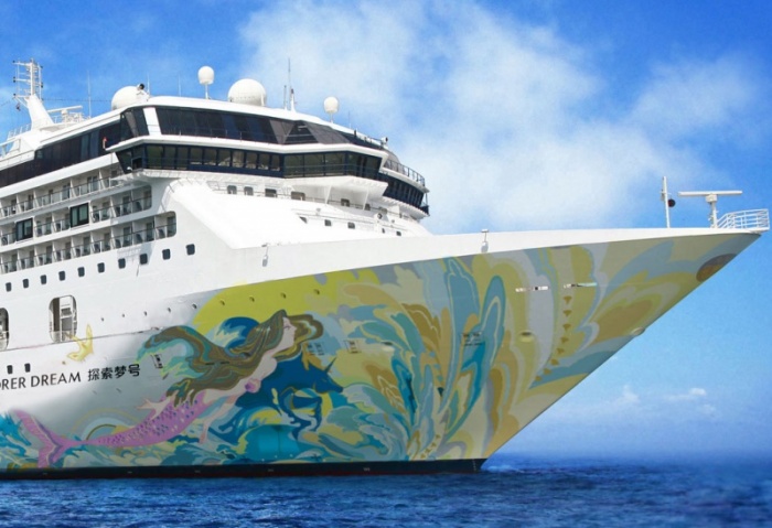 Genting unveils hull artwork for Explorer Dream