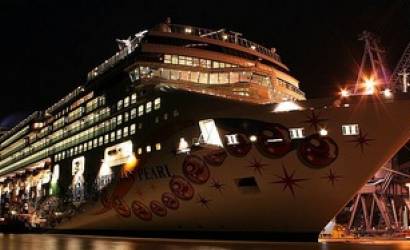 Legendary rockers set sail Halloween 2012 on Norwegian Pearl