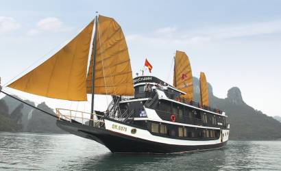 Blue Dragon Tours offers promotion on Glory Cruise tours for online customers