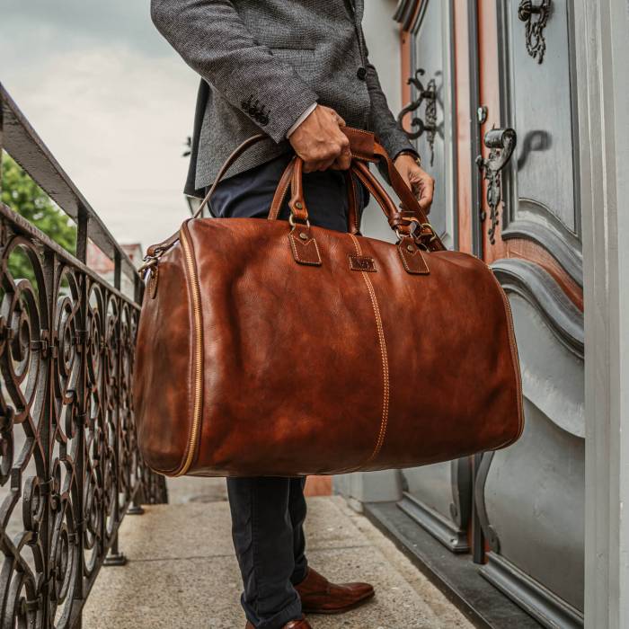 The Perfect Carry-On: Finding Italian Leather Travel Bags For Your ...