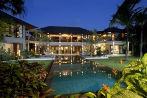 Avalon Private Villa, Better Than Opulent Hotels