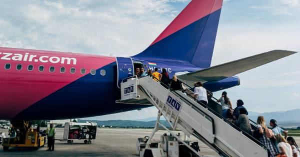 Wizz Air’s Strategy in Eastern Europe: Popular Low-Cost Carrier Breaking Travel News
