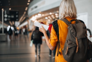Global airlines urgently need to enhance retailing efforts, reveals survey.