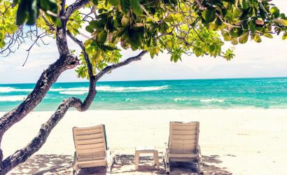 Escape to paradise with a Bahamas boat rental this summer