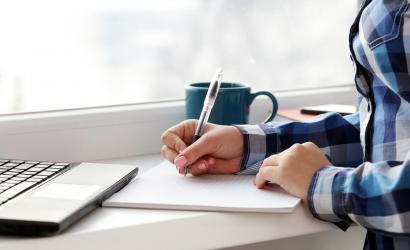 Why Should You Use Services That Help With Assignments?
