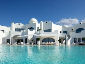 Minor Hotels announces Anantara Santorini Abu Dhabi Retreat in the UAE