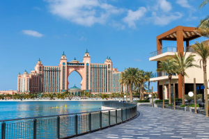 Luxury leads the way as Dubai’s hotel inventory reaches 158,700 rooms – Cavendish Maxwell
