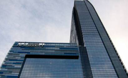 Chinese group buys star of downtown LA