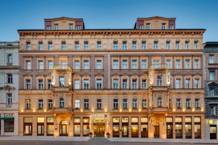 Radisson Blu Hotel, Prague, opens doors to first guests