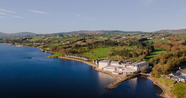 Switch Off and Reset by the Sea at Redcastle Hotel’s Winter Yoga Weekend Retreats from €345