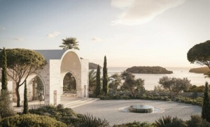 ROSEWOOD HOTELS & RESORTS EMBRACES MEDITERRANEAN LIVING WITH THE ROSEWOOD BLUE PALACE